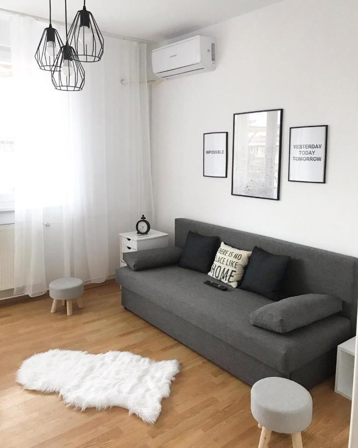 טימישוארה Ultracentral Apt With City Center View - Smart Tv - Ac מראה חיצוני תמונה